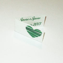 Bigliettini bomboniere colorati con foto interna verde pergamena