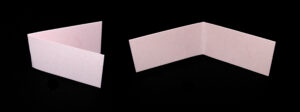 Bigliettino bomboniera perlato rosa senza stampa esterna